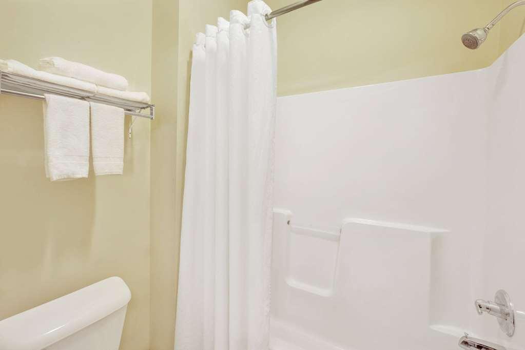 Super 8 By Wyndham Hampshire Il Hotell Rum bild